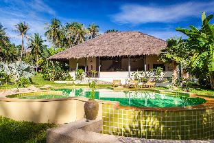 Baan Yai tropical villa resort