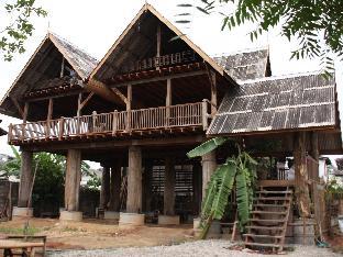BaanBooLoo Village