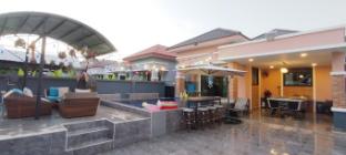 Baanmeesuk Pool Villa Pattaya