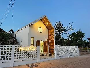 Baanraipoonwana Baancottage