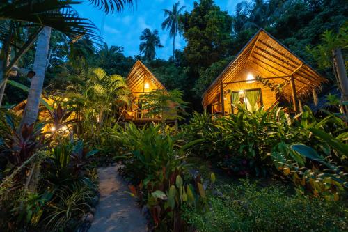 Bamboo Bay Eco Resort