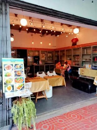 Banglumphu house&amp;bistro