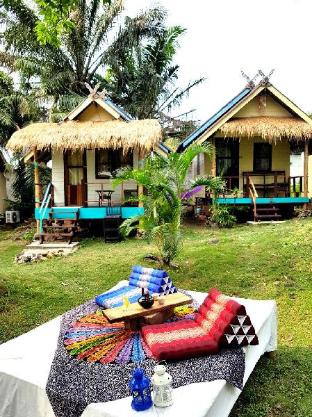 bay yard hut kohchang