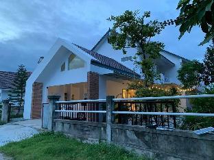 BC Veggie house for guest who loves the nature