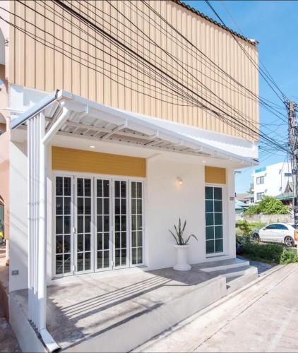 Beach Block No.5 at Huahin Beach