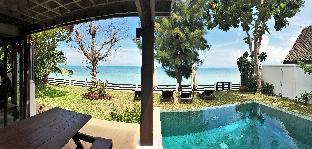 BEACH FRONT VILLA REEF !