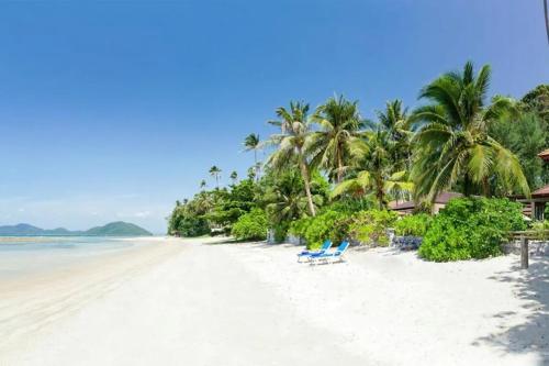 Beach Villa T - 4br Private Pool