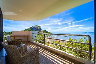 Beachfront 2 bed Condo with Seaview! (BW2)
