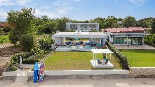 Beachfront Newly Luxury 5BR Villa I Best Seller