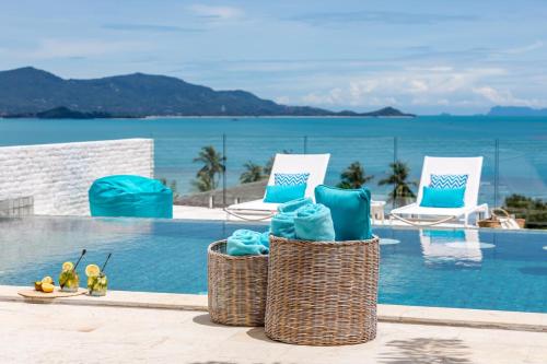 BEACHSIDE VILLA - LATITUDE 9 - at BAYSIDE LUXURY VILLAS Samrong Bay Beach, 3 BED 4 BATH, SEA and SUN
