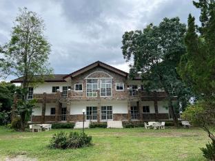 Bear House Khaoyai (Room for 2-3 Guests)