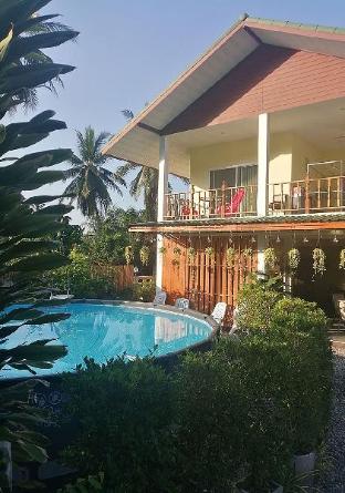 Bed &amp; Breakfast To-Co