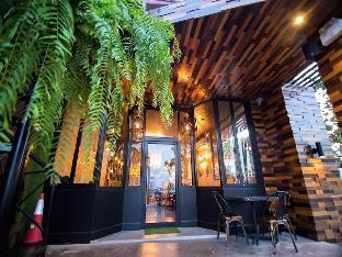 Bed Loft Cafe