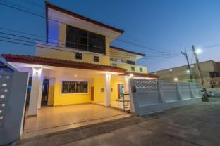 Beerry Raweewan pool villa