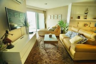 Belle Grand Condo Rama 9 with 3 bedrooms 101sqm