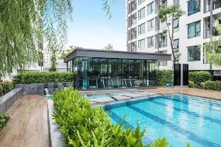 Best for a couple or single people free WiFi gym