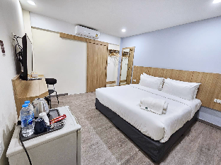 BEYOND 21 HOTEL