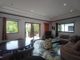 BIG VILLA at CET Resort with Pool/Padel/Tennis