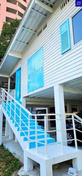 Blue Theme Local House| 20 m. walk to Huahin Beach