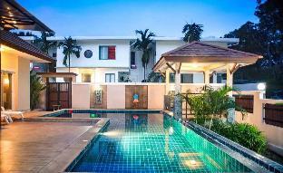 Blue Vivid Villa 3BR Sleeps 6 w/Private Pool