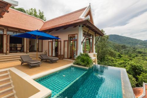 BlueBell Tropical Oceanview Villa