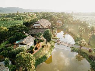 Boribot Pool Resort