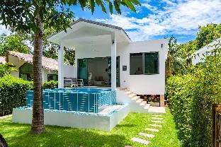 Bougain Villas Salad Beach