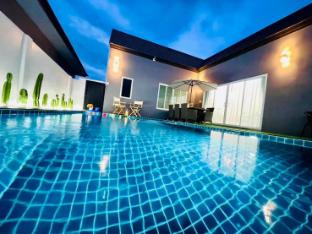Boviie poolvilla