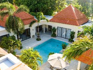 Breathtaking 4-Bedroom Villa near BangTao beach