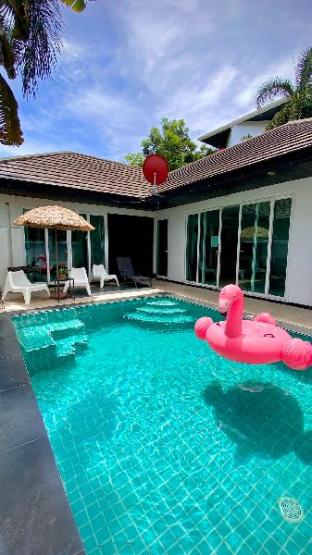 C4 Sleek Pool Villa Near Jomtien’s Golden Sands