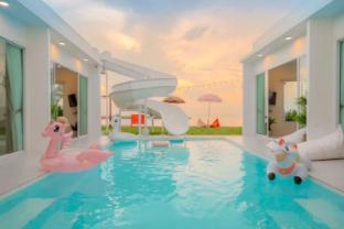 Canary Good Pool Vila