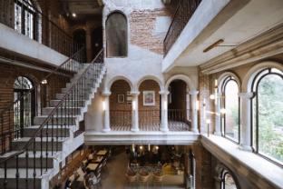 Cataleya Estate Boutique Hotel