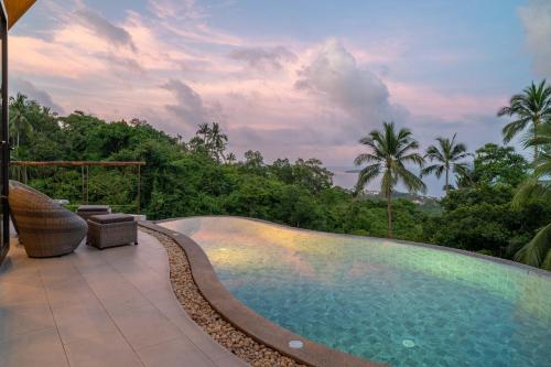 Celeste 3br - Private Infinity Pool &amp; Seaview