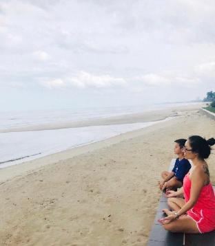Cha Am Grand Condotel Hua Hin Beachfront
