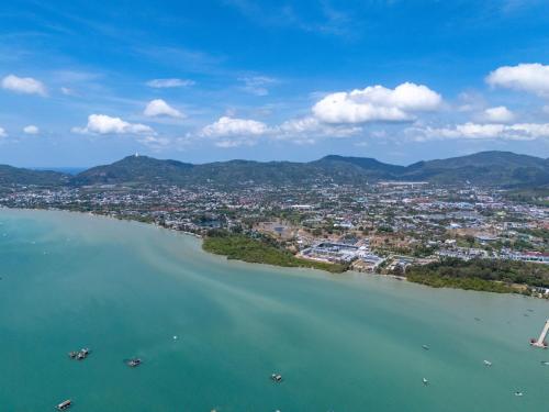 Chalong Bay View 3BR Pool Villa Long One A4