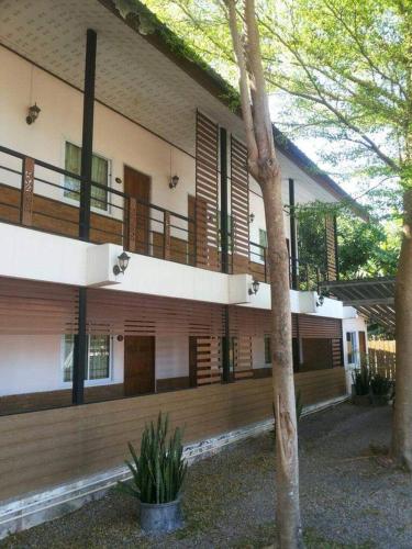 Charlee House
