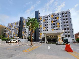 Chateau Hotel &amp; Apartments