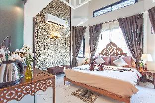Chedi Luang Boutique Home 10BR Sleeps 22 in City