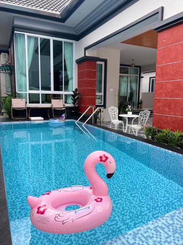 Cherina Pool Villa2