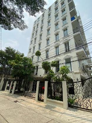 Chez Moi Bangkok Private Executive Residence