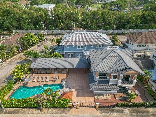 Chiang Mai Central 5 Bedrooms Private Pool Villa