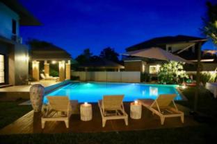 Chiangmai Extra Large Pool Villa