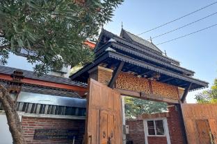 Chiangmai Lanna &amp; Modern Loft Hotel