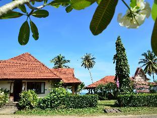Clean Wave Resort