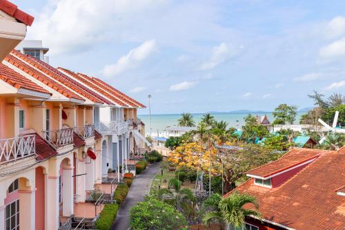 Cliff &amp; Beach Villa Phayun