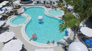 Combo Beach Hotel Samui