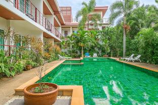 Condo 1BR Walk to Lake, Beach, Bars &amp; Market C199