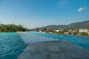 Convenient studio near Kamala beach A14
