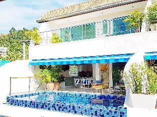 Cosy 3 Bedroom Duplex w Private Pool Near Beach