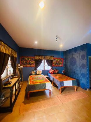 Cosy Elephant Beachfront bungalow